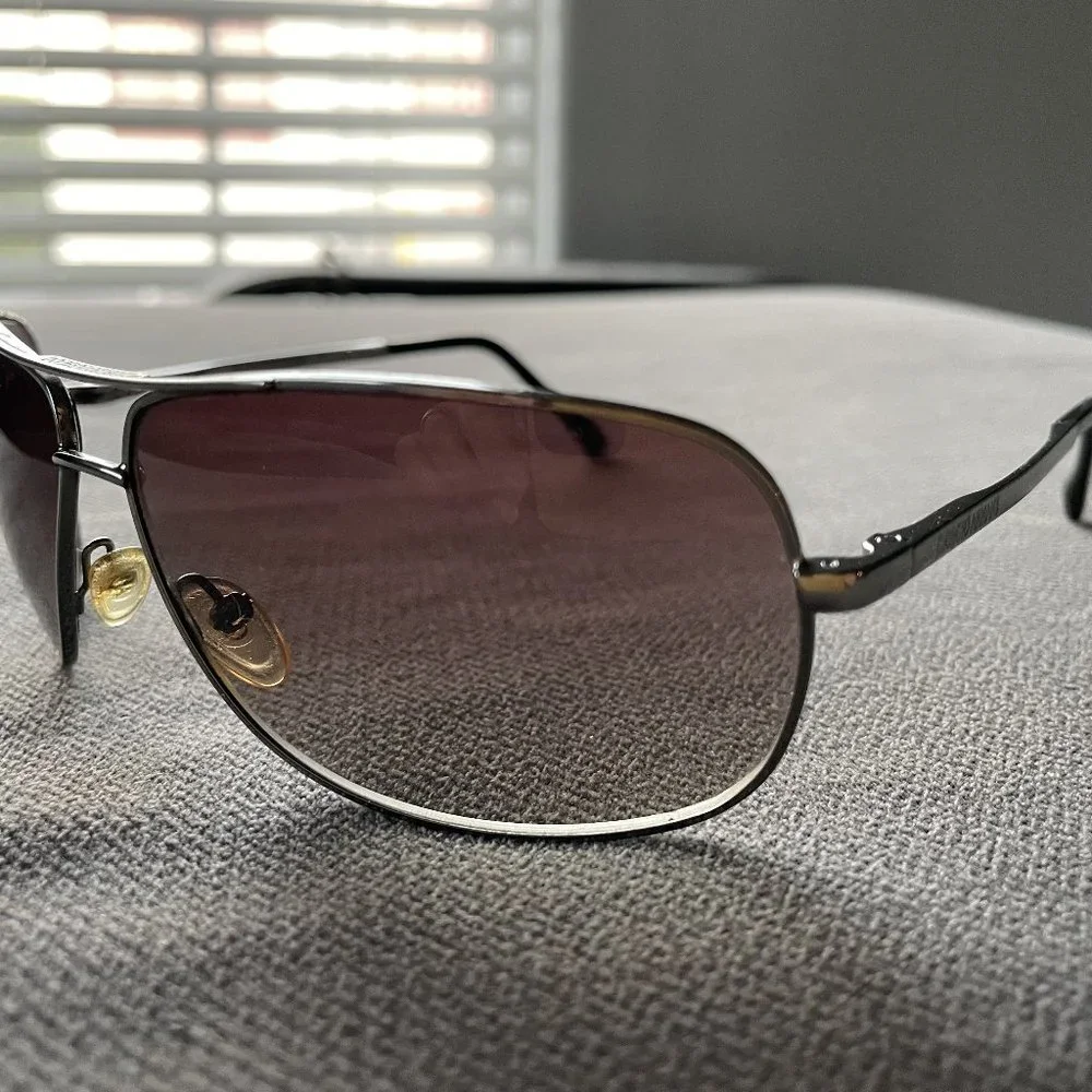 Gorgeous Classic VINTAGE Georgio Armani Sunglasses - Picture 8 of 15